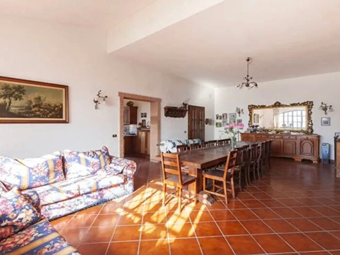 Appartamento trilocale in vendita in Via di Paglierini, Sacrofano