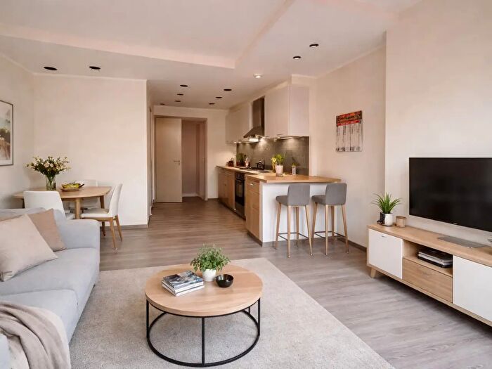 Appartamento trilocale in vendita in Via Giuseppe Garibaldi, Guidonia Montecelio