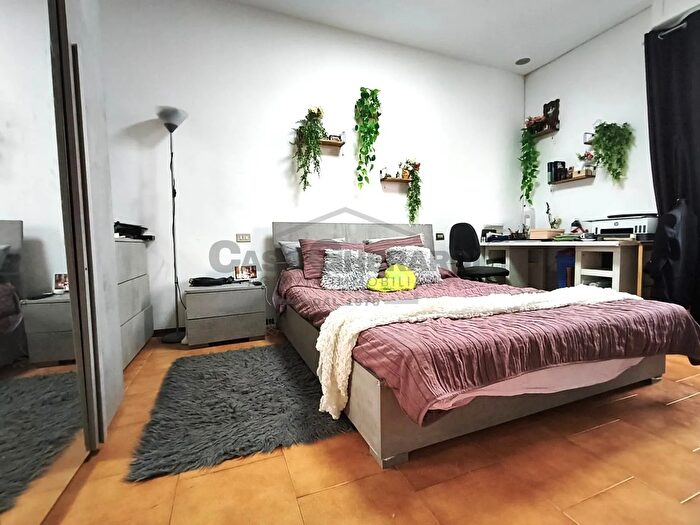 Appartamento trilocale in vendita in Via Albenza, Ponte San Pietro