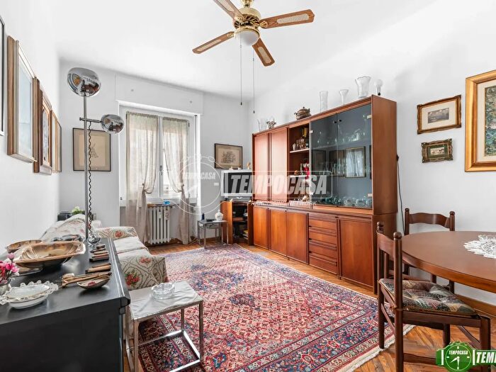 Appartamento bilocale in vendita in Via Melchiorre Gioia, Milano