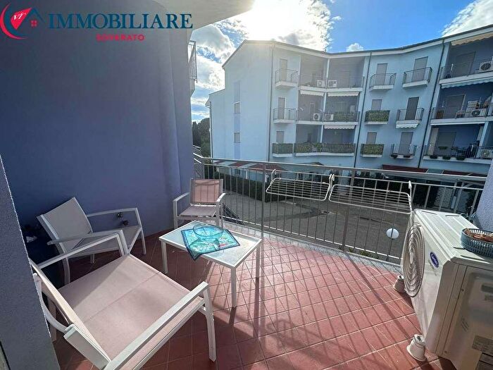 Appartamento trilocale in affitto in Montauro