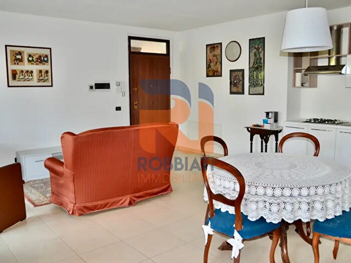 Appartamento trilocale in vendita in Cascina Colombarolo, San Martino Siccomario