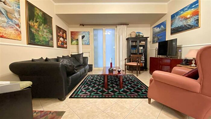 Appartamento con 5 locali in vendita in Alcide De Gasperi, Scordia