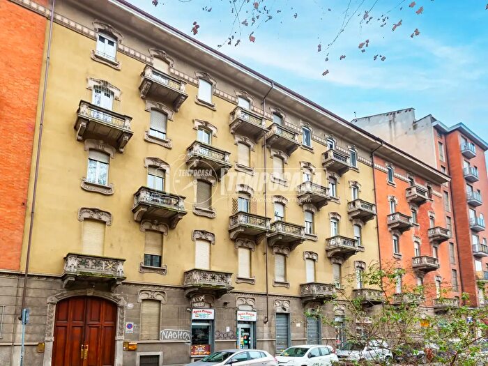 Appartamento trilocale in vendita in Corso Regina Margherita, Torino