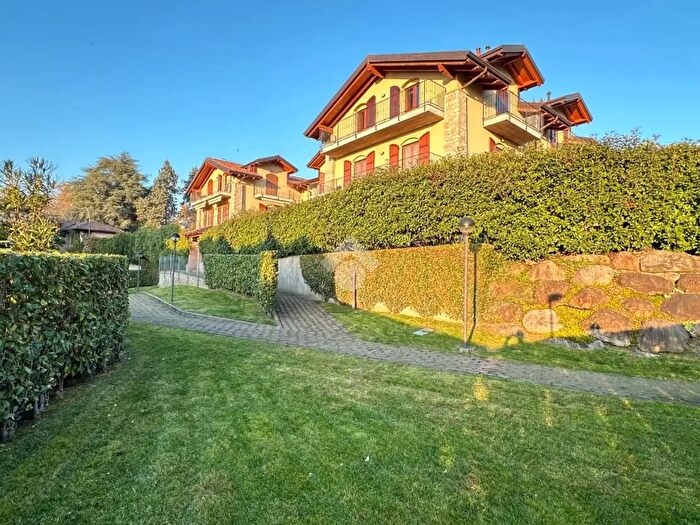 Appartamento bilocale in vendita in Via Ghislanzoni, Calco