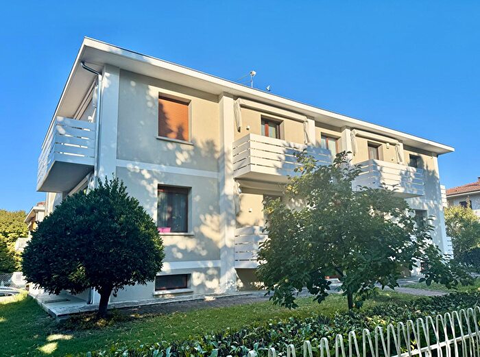 Appartamento trilocale in vendita in Via Sadino, Noceto