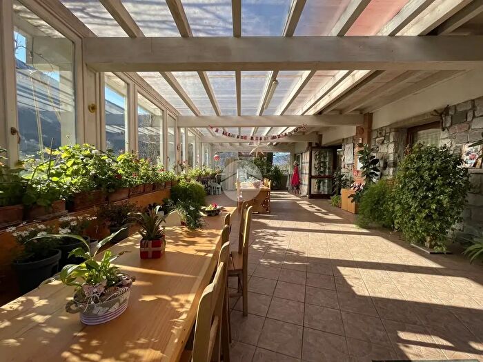 Casa con 10 locali in vendita in Via Marucche, Berzo Inferiore