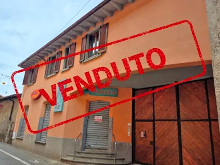 Appartamento con 5 locali in vendita in Via Angelo Roncalli, Chignolo DIsola