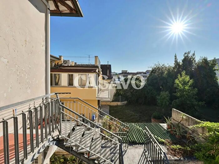 Appartamento quadrilocale in vendita in Via Giuseppe Garibaldi, Pisa