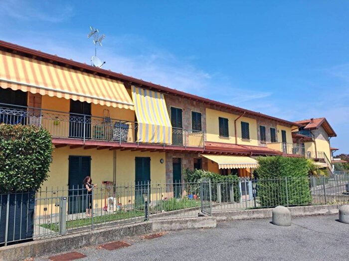 Case in Vendita e in Affitto - 2