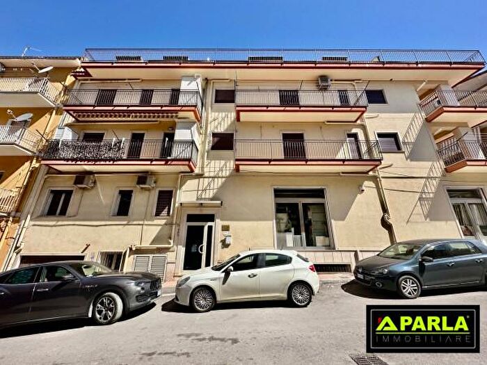 Casa con 6 locali in vendita in Via Giovanni Guareschi, Canicatti