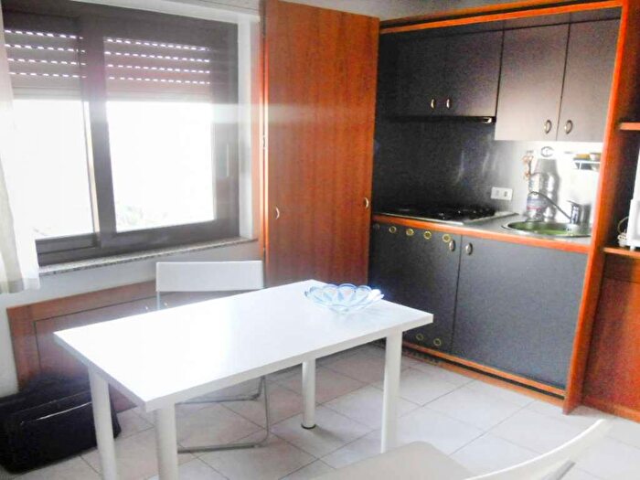 Appartamento monolocale in affitto in viale Abruzzi, Città Studi, Milano