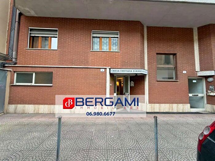 Appartamento quadrilocale in vendita in Via Monte Nero, Nettuno