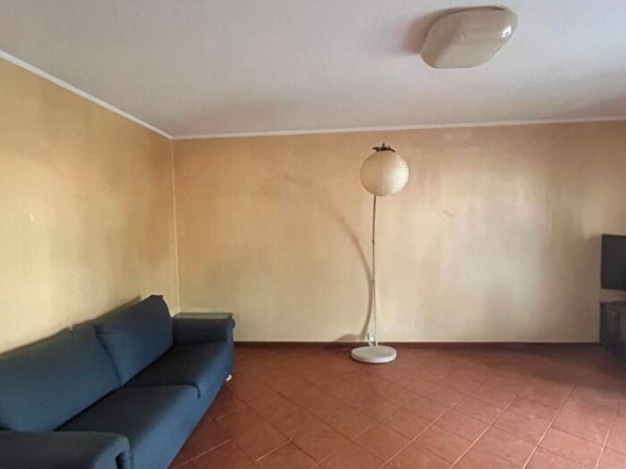 Appartamento trilocale in affitto in Marina di Massa Centro, Massa