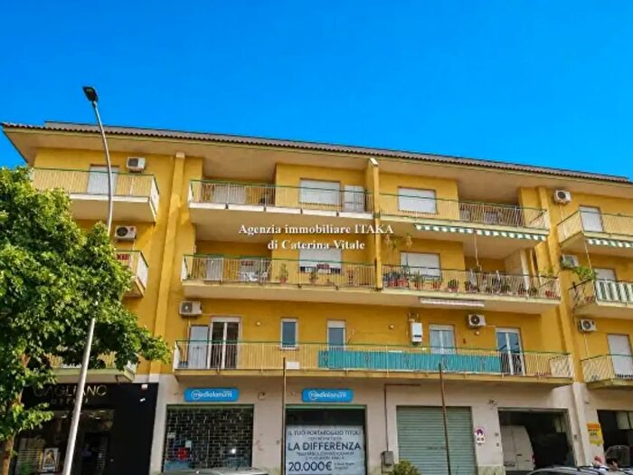 Appartamento quadrilocale in vendita in Via Giulio Cesare, Villabate