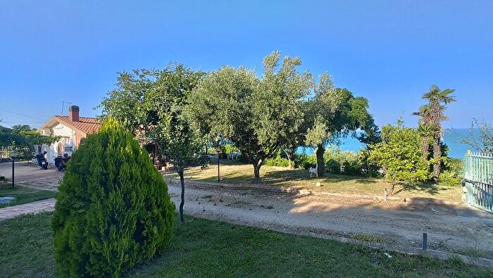 Casa con 6 locali in vendita in Ss, Vasto