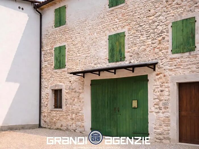 Casa quadrilocale in vendita in Via Calessani, Spresiano