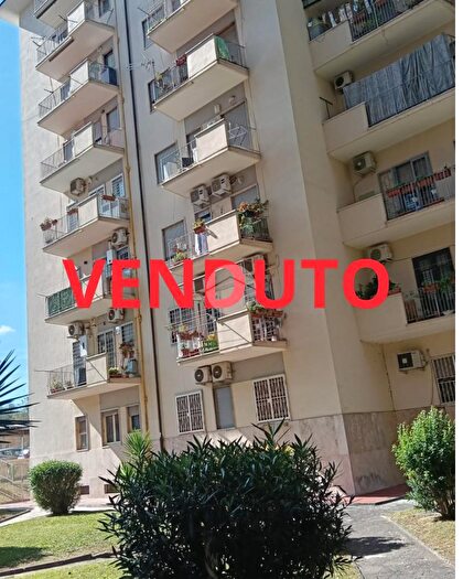 Appartamento bilocale in vendita in Via Enrico Mazzoccolo, Roma