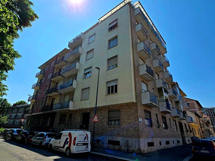 Appartamento bilocale in affitto in Via Quinto Bevilacqua, Pozzo Strada, Torino