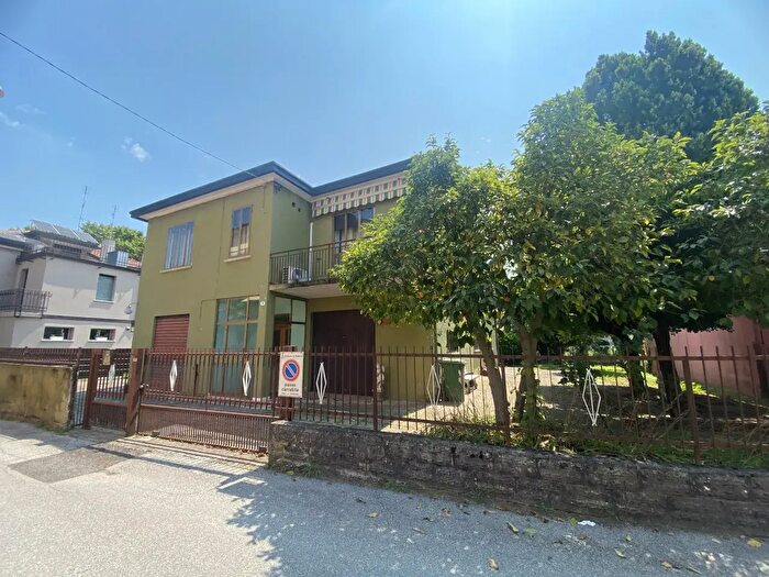 Casa con 5 locali in vendita in Via Francesco Maria Colle, Padova