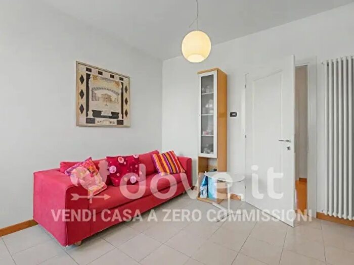 Appartamento con 5 locali in vendita in Via Alcide De Gasperi, Desenzano Del Garda