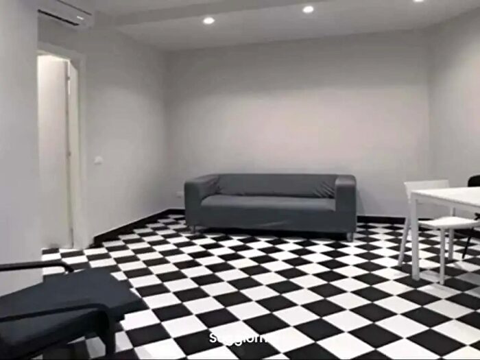 Appartamento monolocale in affitto in Via Privata Chioggia, Milano