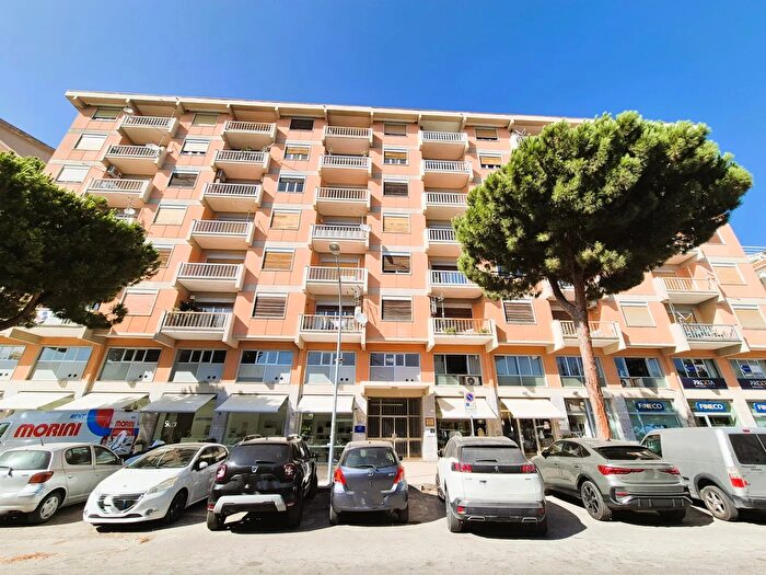 Appartamento con 5 locali in vendita in Viale della Vittoria, Agrigento