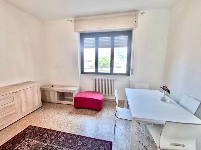 Appartamento bilocale in affitto in Via San Bernardo, San Pietro Pace, Rho