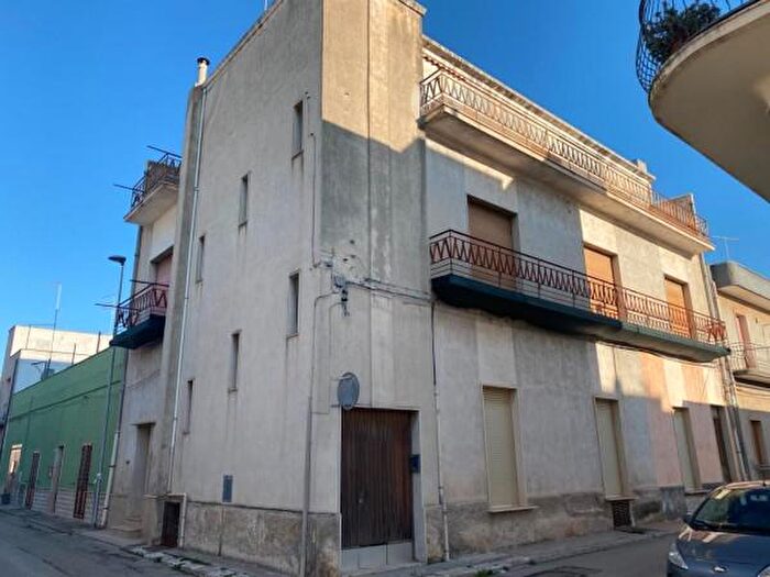 Appartamento quadrilocale in vendita in Via Alessandro La Marmora, Manduria