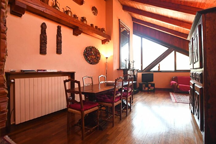 Appartamento quadrilocale in vendita in Borgata Gleise, Bardonecchia