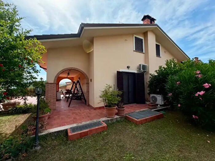 Casa con 5 locali in vendita in Via Leonardo da Vinci c, Sant'Angelo Romano