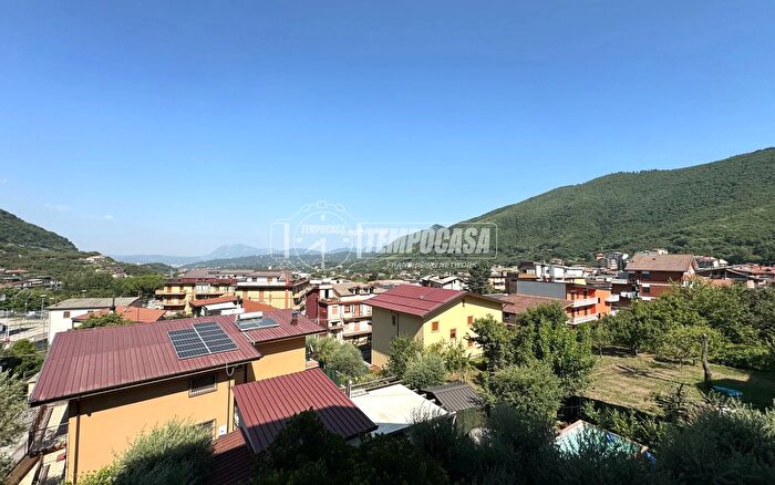 Appartamento trilocale in vendita in Via Nazionale delle Puglie, Monteforte Irpino