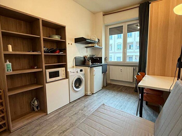 Appartamento monolocale in affitto in Via San Mansueto, Bocconi, Milano