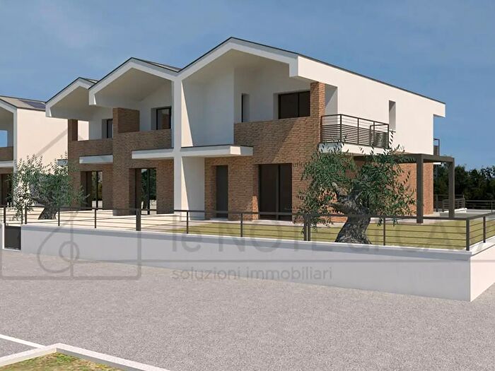 Casa quadrilocale in vendita in Zona Stazione, Santarcangelo Di Romagna