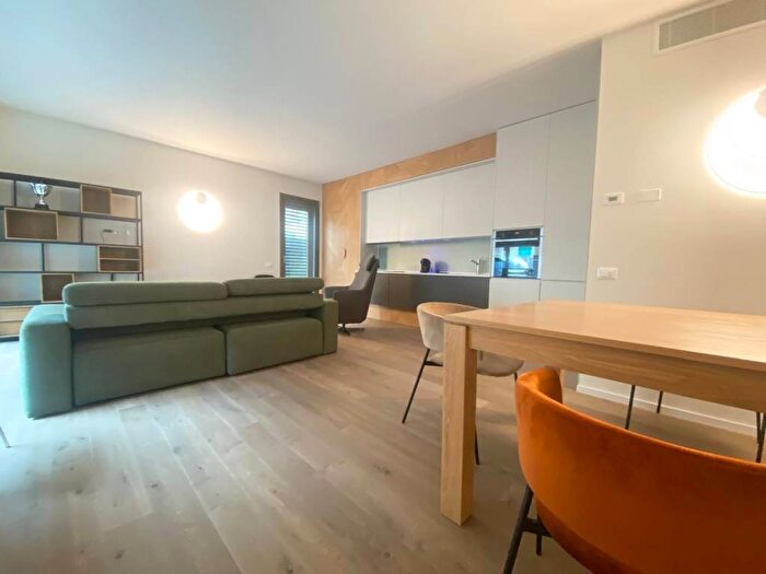 Casa trilocale in affitto in Via Renato Berardinucci, Viale Bovio Piazza Duca degli Abruzzi, Pescara