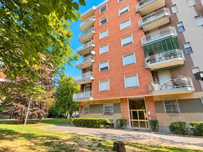 Appartamento con 5 locali in vendita in Via Alcide De Gasperi, Alessandria