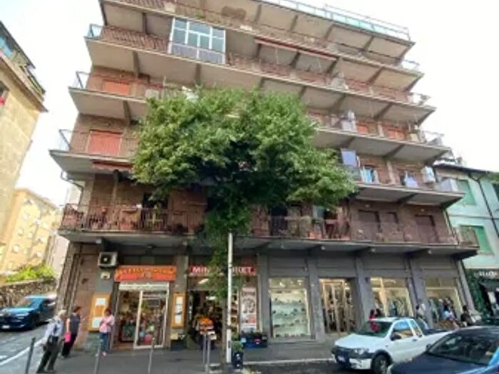 Appartamento trilocale in vendita in Via Campo Sportivo, Tivoli