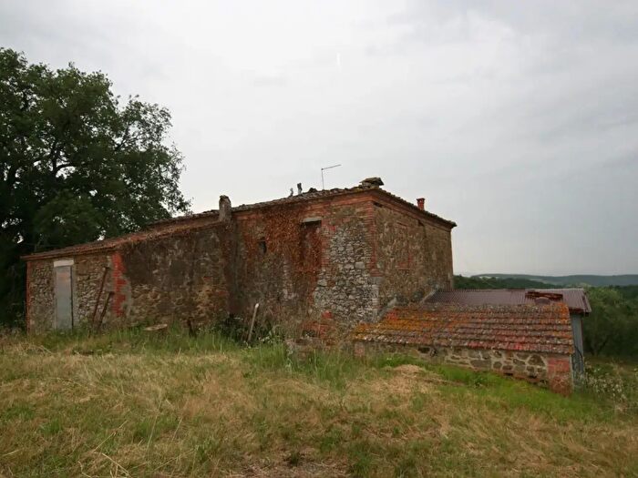 Casa trilocale in vendita in Trequanda