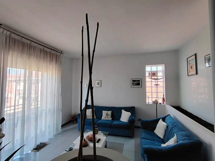 Appartamento con 5 locali in vendita in Via Perugino, Senigallia