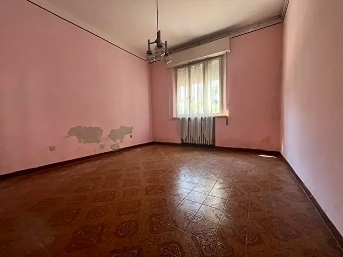 Casa con 9 locali in vendita in Via Francesco Brici, Rimini