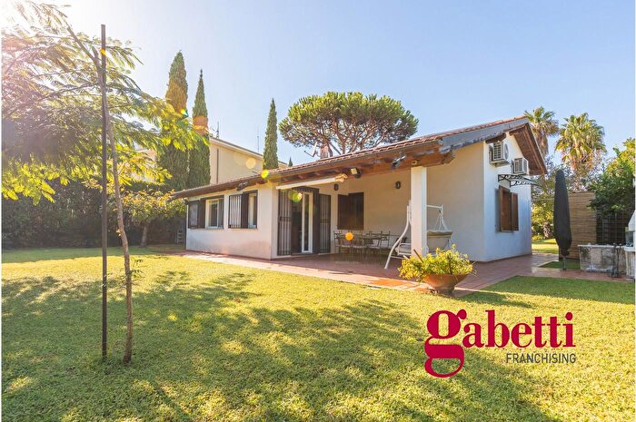 Casa con 5 locali in vendita in Via Terracina, San Felice Circeo