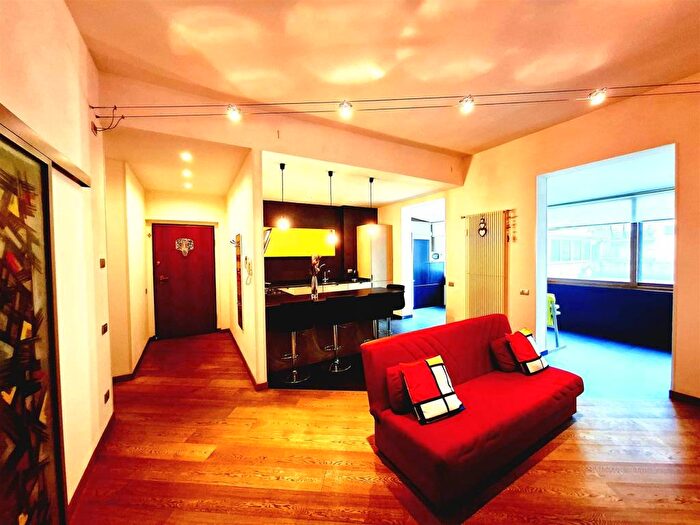 Appartamento bilocale in affitto in Largo Gaspare Spontini, Casellina, Scandicci