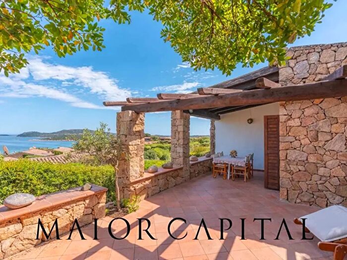 Casa trilocale in vendita in San Teodoro