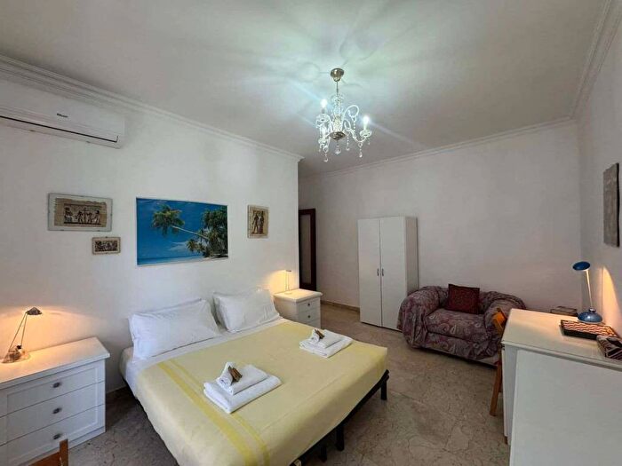 Appartamento trilocale in affitto in Via Francesco Antonio Pigafetta, Garbatella, Roma