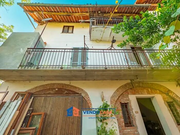 Casa con 5 locali in vendita in Via Settembre, Niella Tanaro