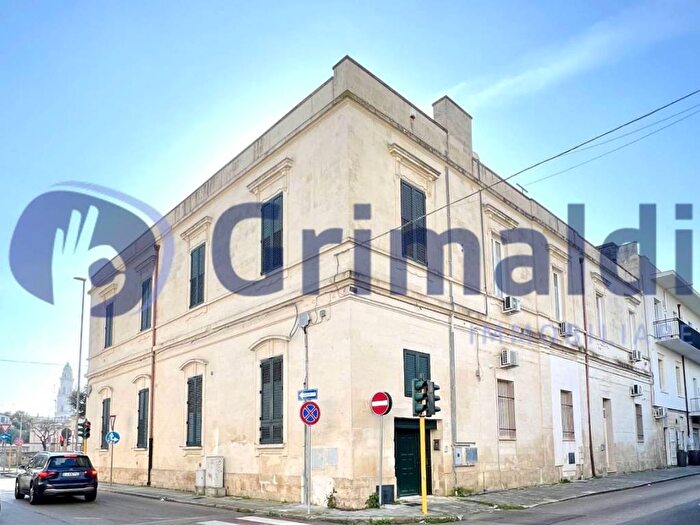 Appartamento trilocale in affitto in Via Egidio Reale, Università Via Taranto, Lecce