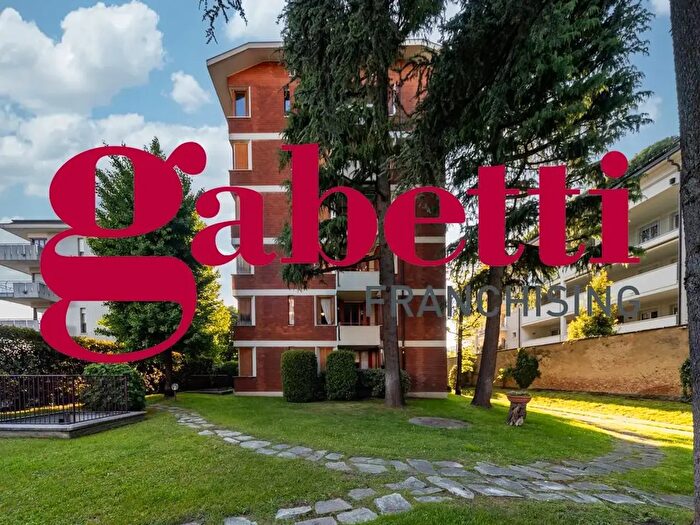 Appartamento bilocale in vendita in Via allo Stadio, Seregno