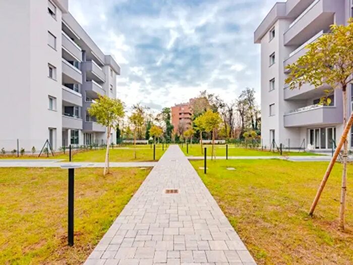 Appartamento trilocale in vendita in Viale Europa, Monza