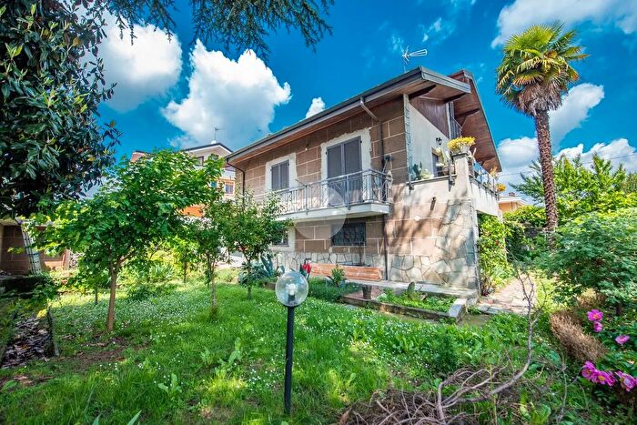 Casa con 5 locali in vendita in Via XXVII Marzo, Volvera