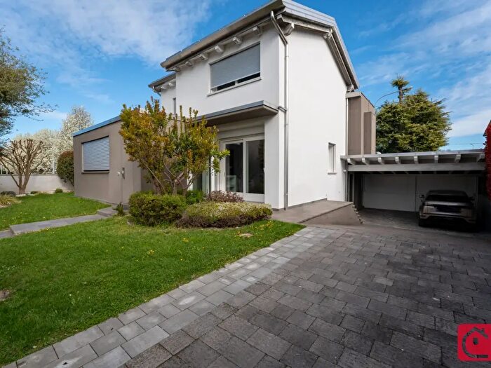 Casa con 5 locali in vendita in Piove Di Sacco